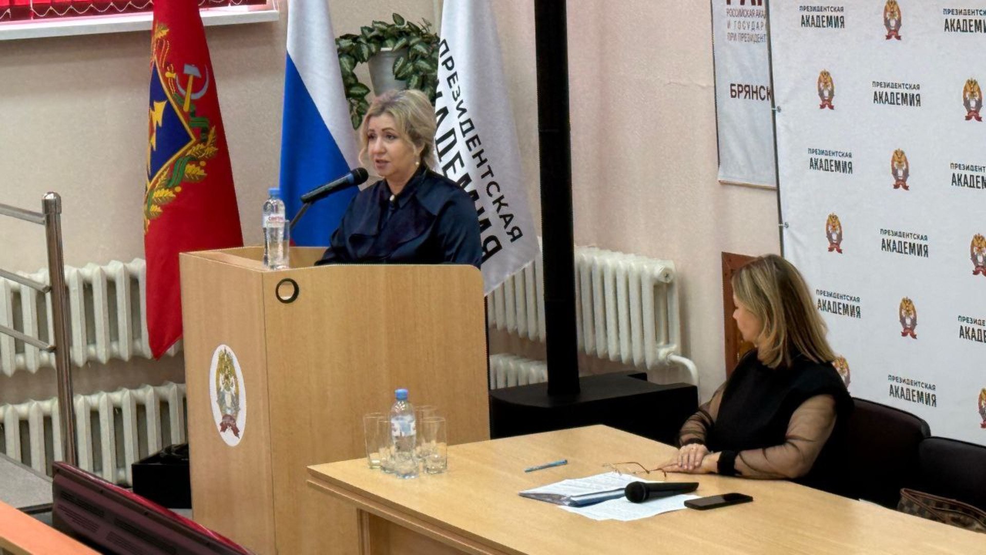 Брянский омбудсмен рассказала о судебной практике восстановления родителей в правах