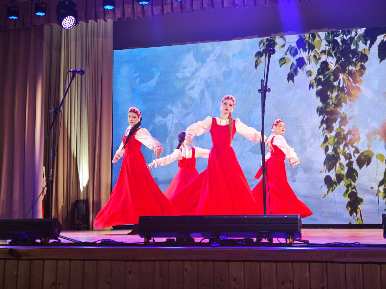 Сегодня в Брянском областном колледже искусств состоялся концерт «Я — патриот! И в этом наша сила» Сегодня в Брянском областном колледже искусств состоялся концерт «Я — патриот! И в этом наша сила»