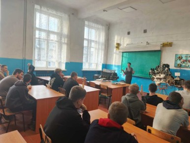 18  2025 ,      ,      ,         