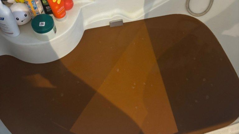 В Унече после жалоб жильцов на качество воды возбуждено уголовное дело