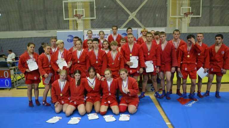 Во второй день Первенства ЦФО по самбо брянцы выиграли бронзу