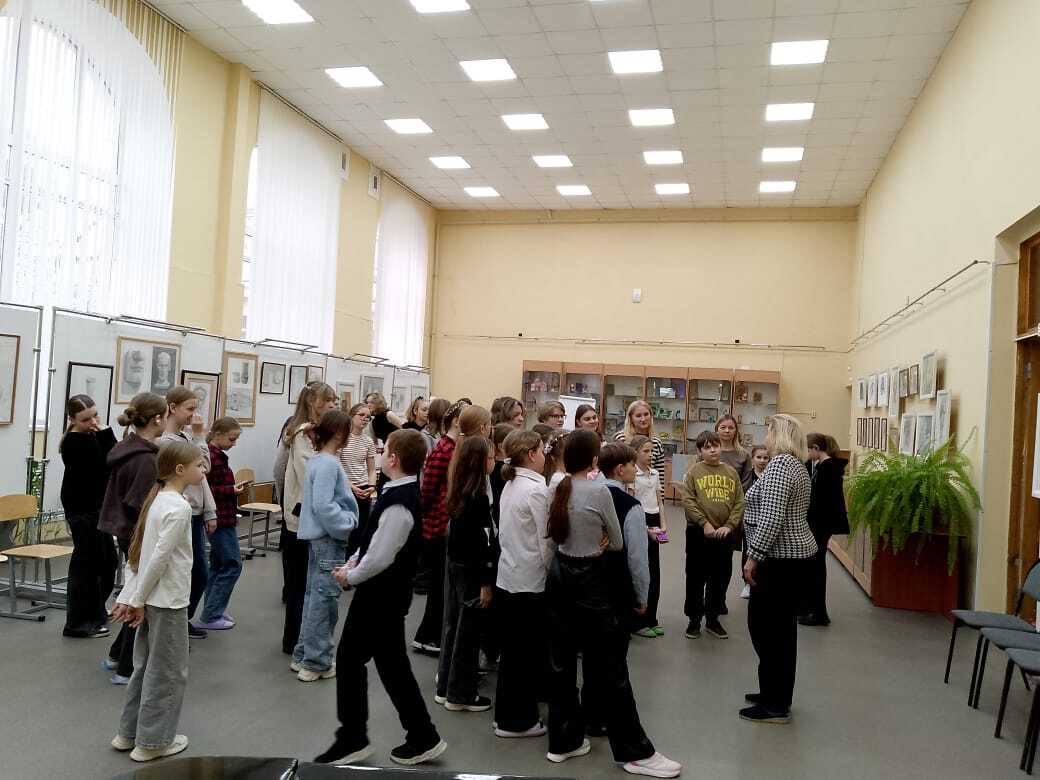 25 ноября 2025г. в выставочном зале ДШИ им. Е.М.Беляева состоялось открытие выставки Академических работ по рисунку учащихся художественного отделения 25 ноября 2025г. в выставочном зале ДШИ им. Е.М.Беляева состоялось открытие выставки Академических работ по рисунку учащихся художественного отделения