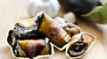 Нежные мини-рулеты из баклажанов с орехово-сырной начинкой: выйдут вкуснее, чем в ресторане