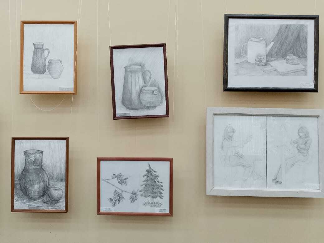 25 ноября 2025г. в выставочном зале ДШИ им. Е.М.Беляева состоялось открытие выставки Академических работ по рисунку учащихся художественного отделения 25 ноября 2025г. в выставочном зале ДШИ им. Е.М.Беляева состоялось открытие выставки Академических работ по рисунку учащихся художественного отделения