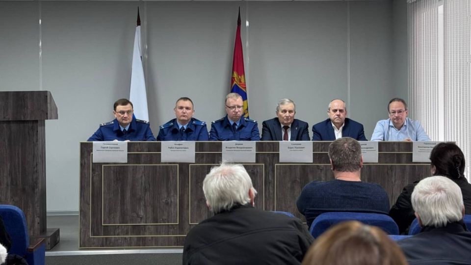 Прокурор Брянской области встретился с бизнесменами Суземского района