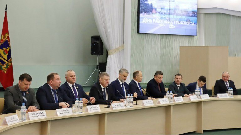В Брянской области наградили лучших работников транспортной отрасли
