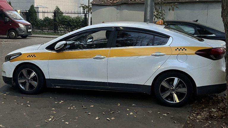 Рост цен и сокращение парка: с какими последствиями локализации такси столкнётся Брянск