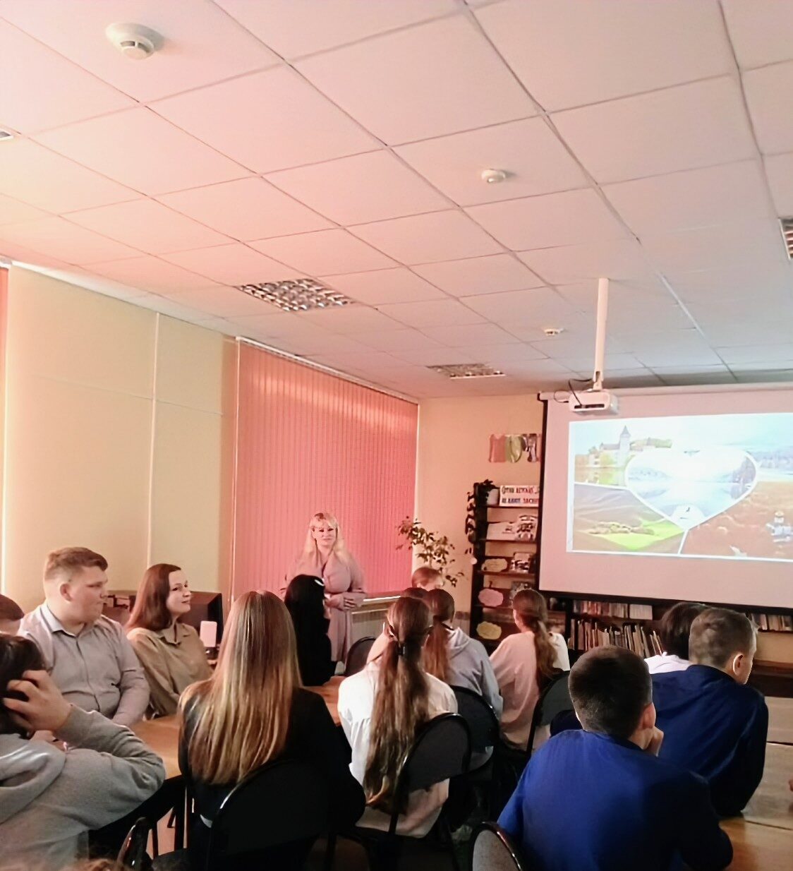 1 декабря - Всемирный день борьбы со СПИДом 1 декабря - Всемирный день борьбы со СПИДом