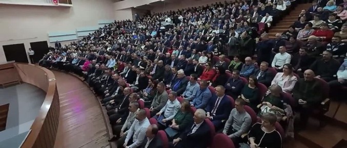 На торжественном мероприятии, посвященном Дню работника сельского хозяйства и перерабатывающей промышленности, которое прошло на базе Брянского государственного аграрного университета, председатель Брянской областной Думы...