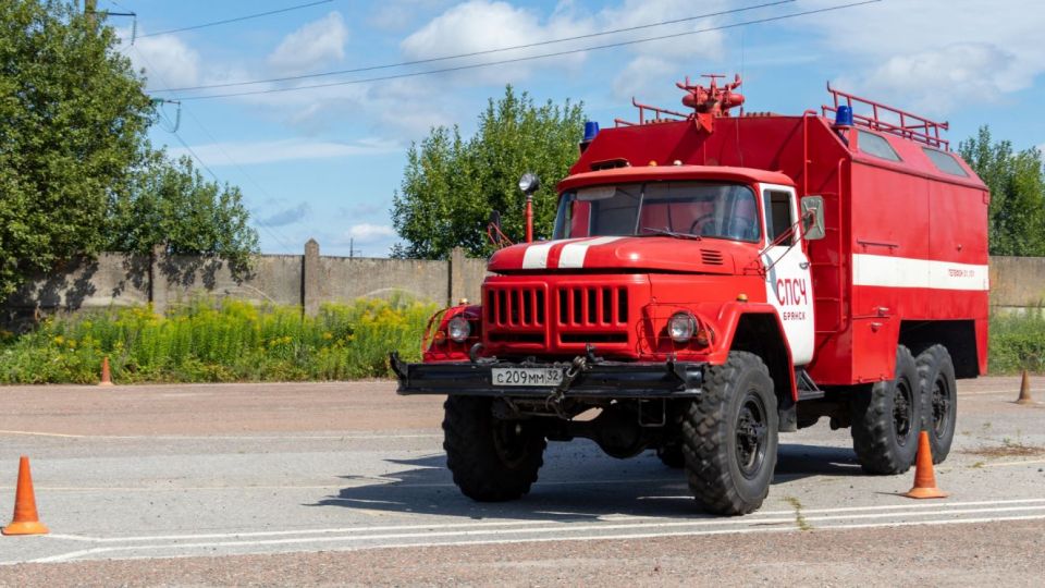 В Брянской области за сутки потушили два пожара