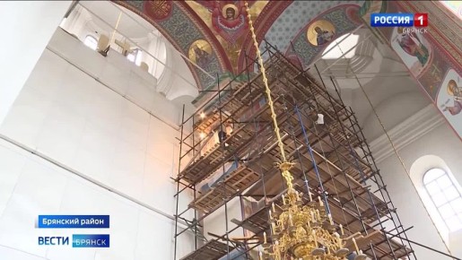 В Свенском мужском монастыре начали расписывать алтарь главного собора Успения Пресвятой Богородицы