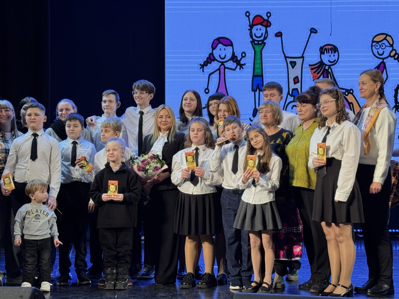 В Брянском Губернаторском Дворце им. Ю. А. Гагарина проходил благотворительный фестиваль «Разные возможности — равные права» В Брянском Губернаторском Дворце им. Ю. А. Гагарина проходил благотворительный фестиваль «Разные возможности — равные права»