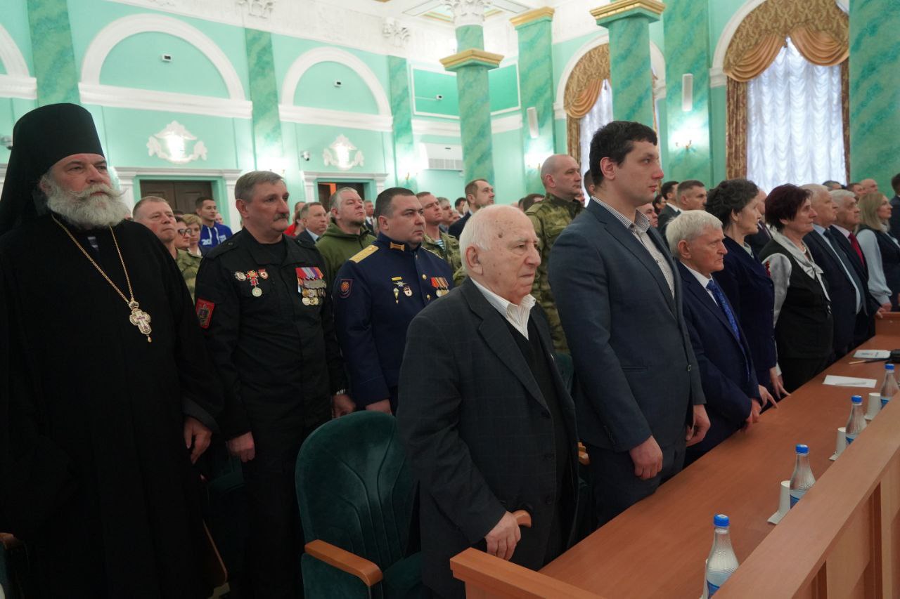 Александр Богомаз: Выступил на заседании Брянской областной Думы с ежегодным докладом о деятельности Правительства Брянской области в 2024 году и социально-экономическом развитии в 2025 году Александр Богомаз: Выступил на заседании Брянской областной Думы с ежегодным докладом о деятельности Правительства Брянской области в 2024 году и социально-экономическом развитии в 2025 году