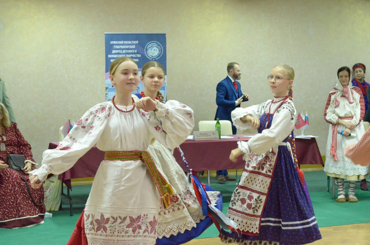 В Брянском губернаторском Дворце имени Ю. А. Гагарина проходил первый межрегиональный конкурс «Танцы-Брянцы» В Брянском губернаторском Дворце имени Ю. А. Гагарина проходил первый межрегиональный конкурс «Танцы-Брянцы»