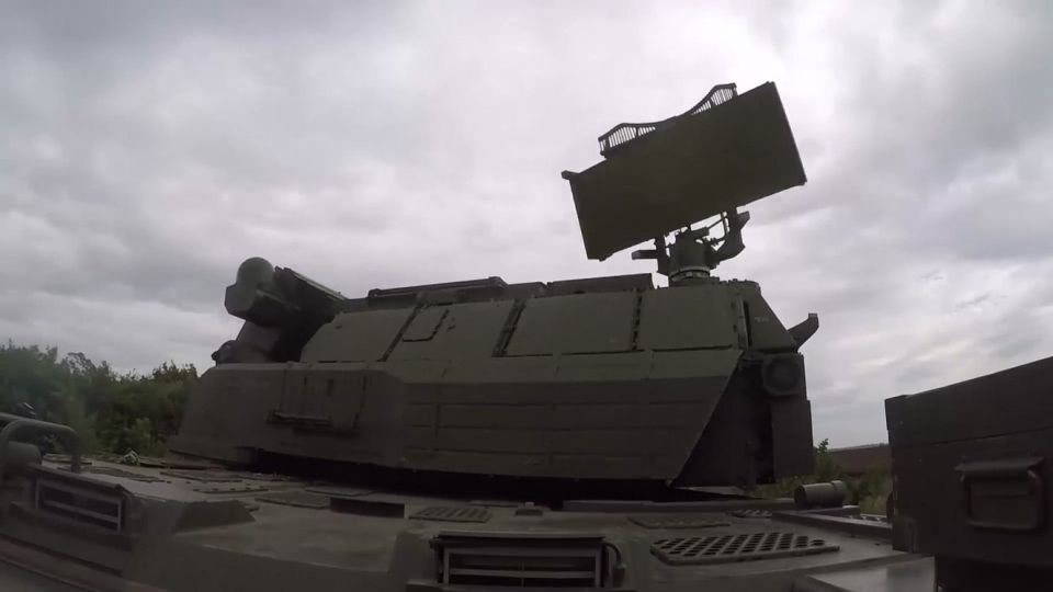 Российские военные отразили атаку беспилотников на Брянскую область, сбито шесть БПЛА