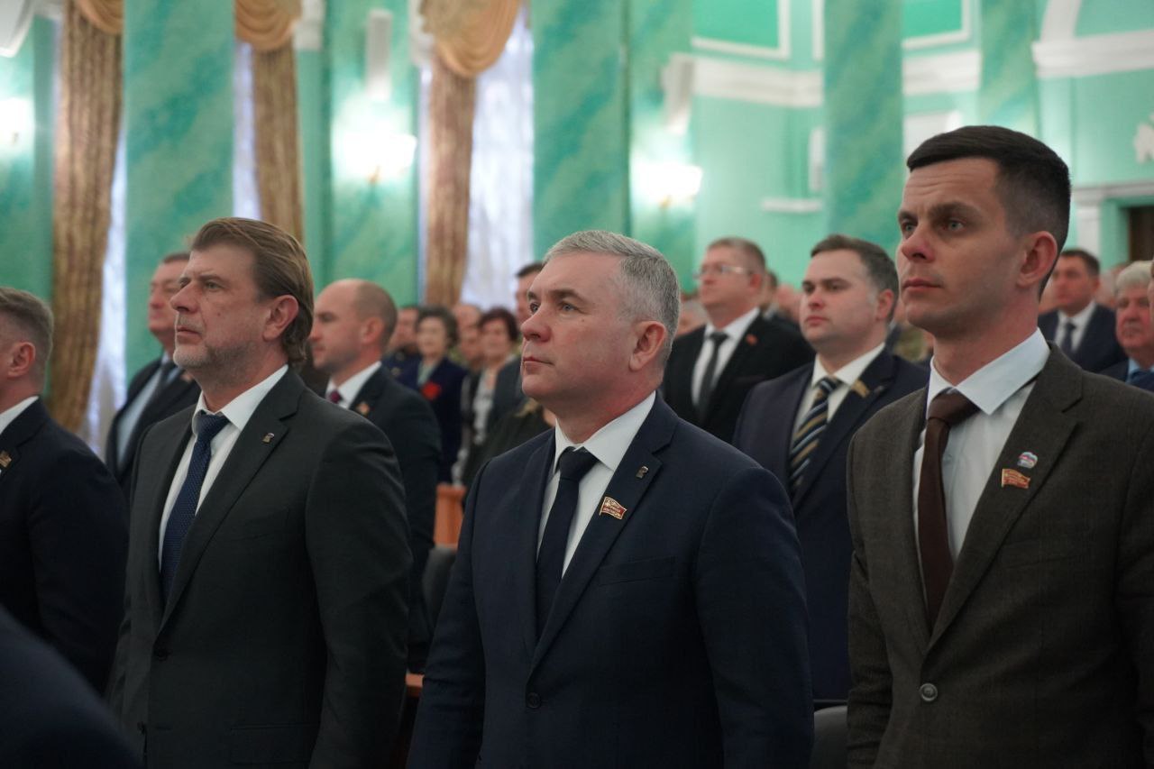 Александр Богомаз: Выступил на заседании Брянской областной Думы с ежегодным докладом о деятельности Правительства Брянской области в 2024 году и социально-экономическом развитии в 2025 году Александр Богомаз: Выступил на заседании Брянской областной Думы с ежегодным докладом о деятельности Правительства Брянской области в 2024 году и социально-экономическом развитии в 2025 году