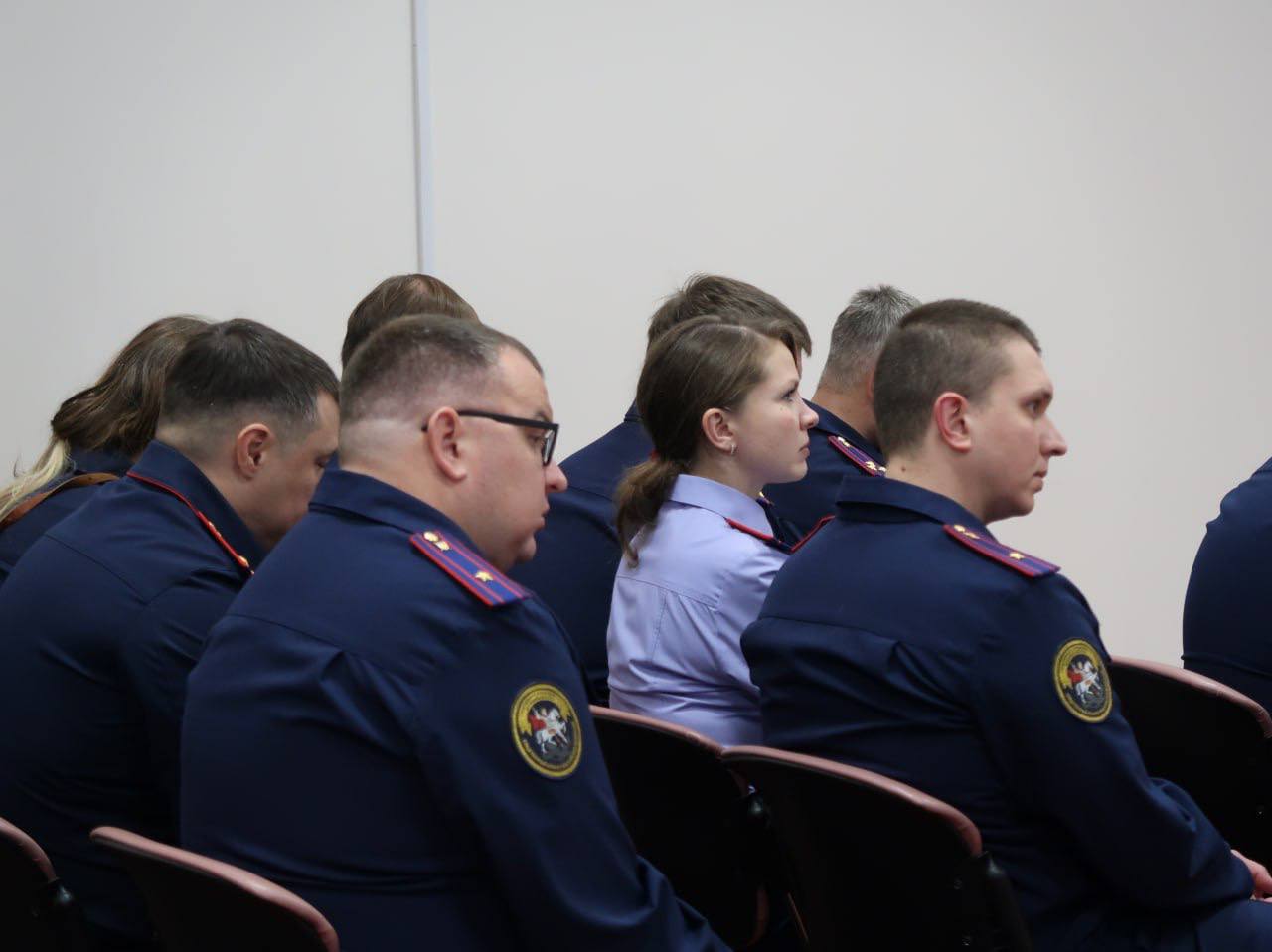 Брянские автоинспекторы провели занятие по дорожной безопасности для следователей регионального управления СК России Брянские автоинспекторы провели занятие по дорожной безопасности для следователей регионального управления СК России