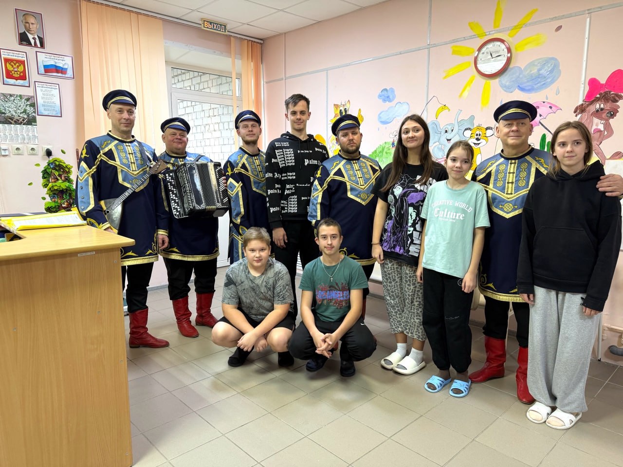 Мамино сердечко. Накануне праздника Дня матери благотворительный фонд «Ванечка» с особой заботой и вниманием организовал для мам, находящихся вместе с маленькими пациентами в стенах отделения гематологии, онкологии и... Мамино сердечко. Накануне праздника Дня матери благотворительный фонд «Ванечка» с особой заботой и вниманием организовал для мам, находящихся вместе с маленькими пациентами в стенах отделения гематологии, онкологии и...