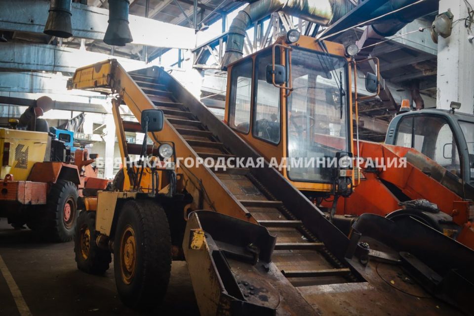 В Брянске дорожники готовы к приходу мороза и снегопадам