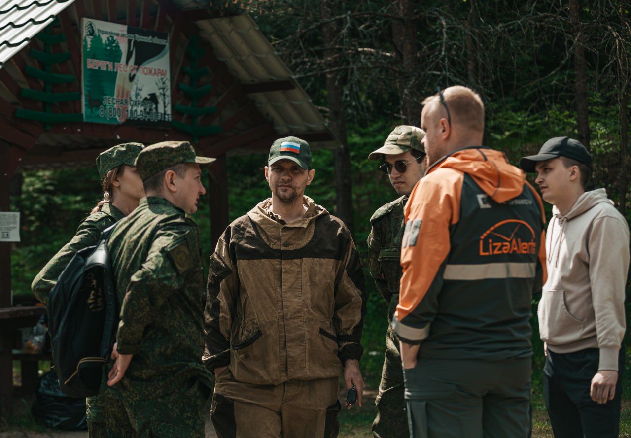В День добровольца следственное управление СК России по Брянской области рассказало о взаимодействии с добровольческими организациями В День добровольца следственное управление СК России по Брянской области рассказало о взаимодействии с добровольческими организациями