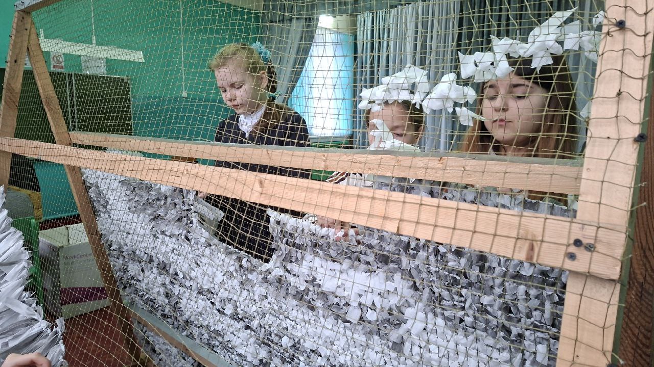 Ещё о волонтёрстве. Волонтёры — это активные граждане, которым не безразлична судьба страны и окружающих Ещё о волонтёрстве. Волонтёры — это активные граждане, которым не безразлична судьба страны и окружающих