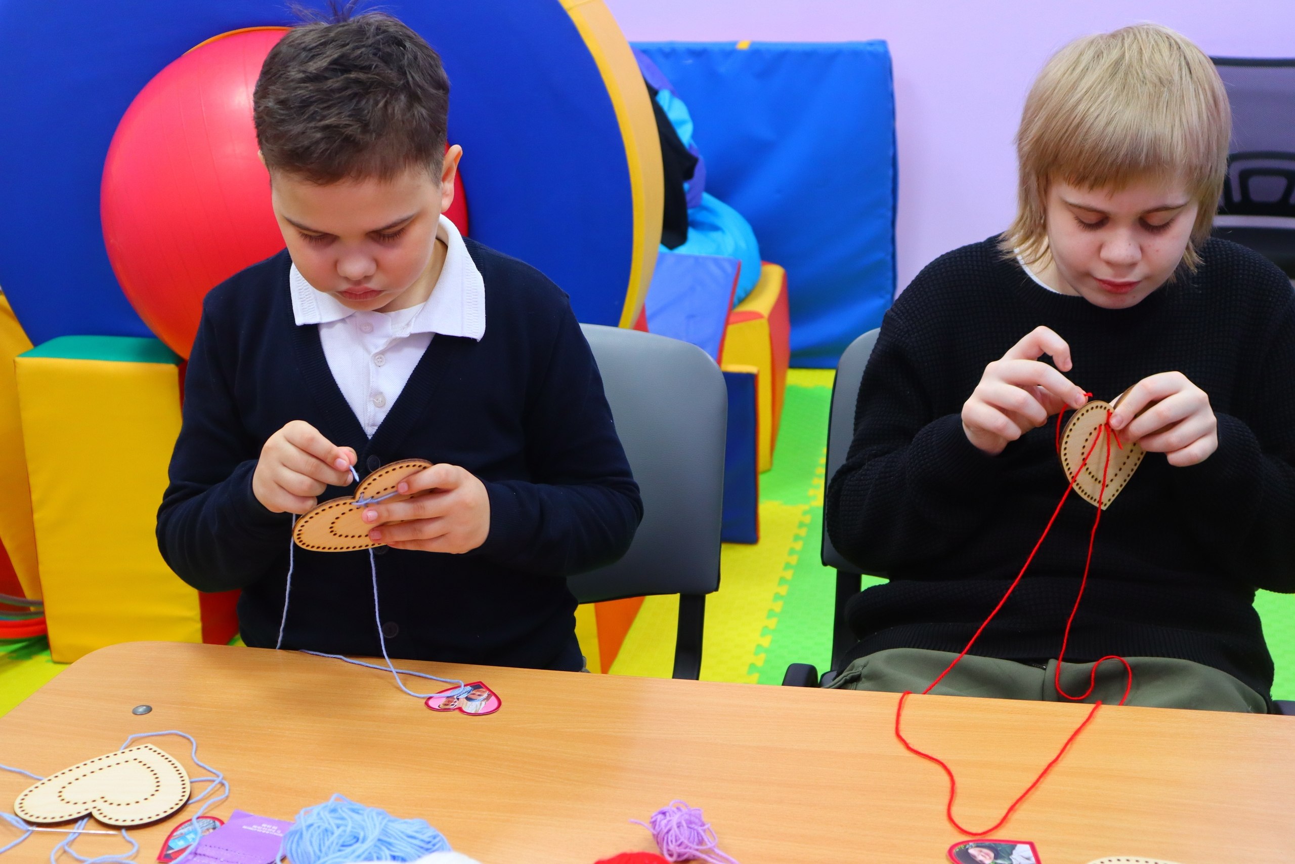 В последний выходной день ноября мы отмечаем особенный праздник – День Матери В последний выходной день ноября мы отмечаем особенный праздник – День Матери