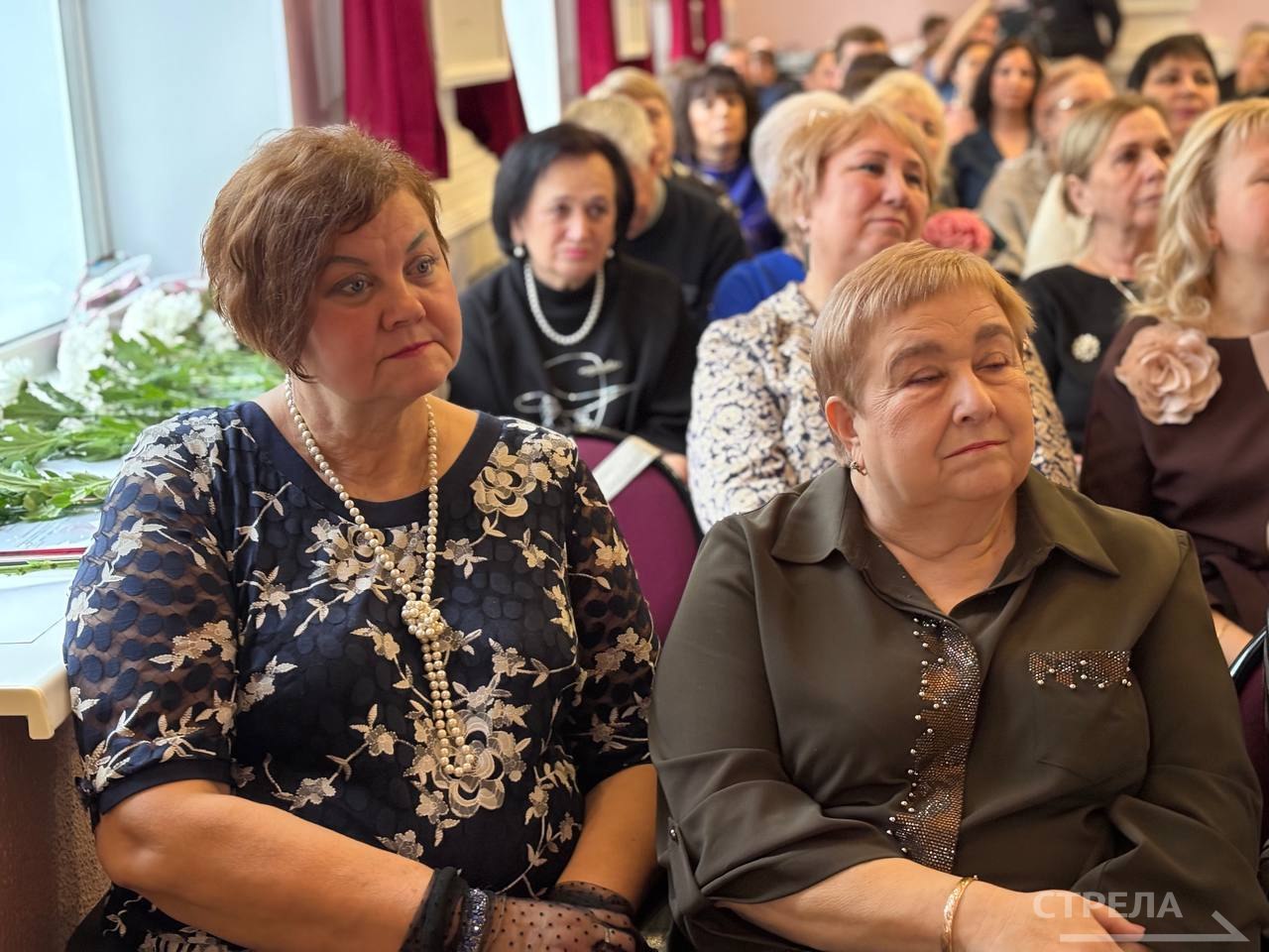 В Брянске 5 декабря прошло торжественное мероприятие в честь 95-летия одного из медицинских учебных заведений — Брянского базового медицинского колледжа В Брянске 5 декабря прошло торжественное мероприятие в честь 95-летия одного из медицинских учебных заведений — Брянского базового медицинского колледжа