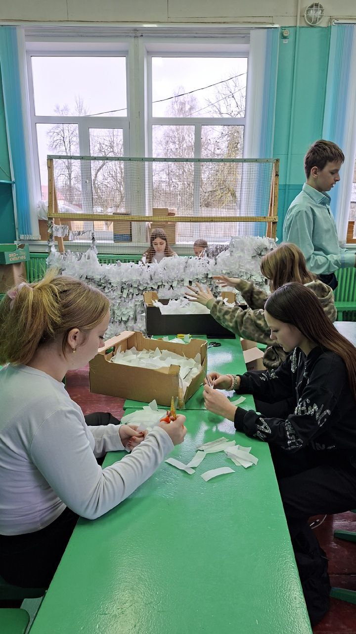 Ещё о волонтёрстве. Волонтёры — это активные граждане, которым не безразлична судьба страны и окружающих Ещё о волонтёрстве. Волонтёры — это активные граждане, которым не безразлична судьба страны и окружающих