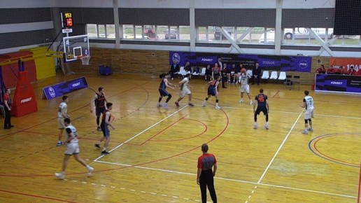 Брянская баскетбольная «Десна» добыла третью победу в выездном турне на юг