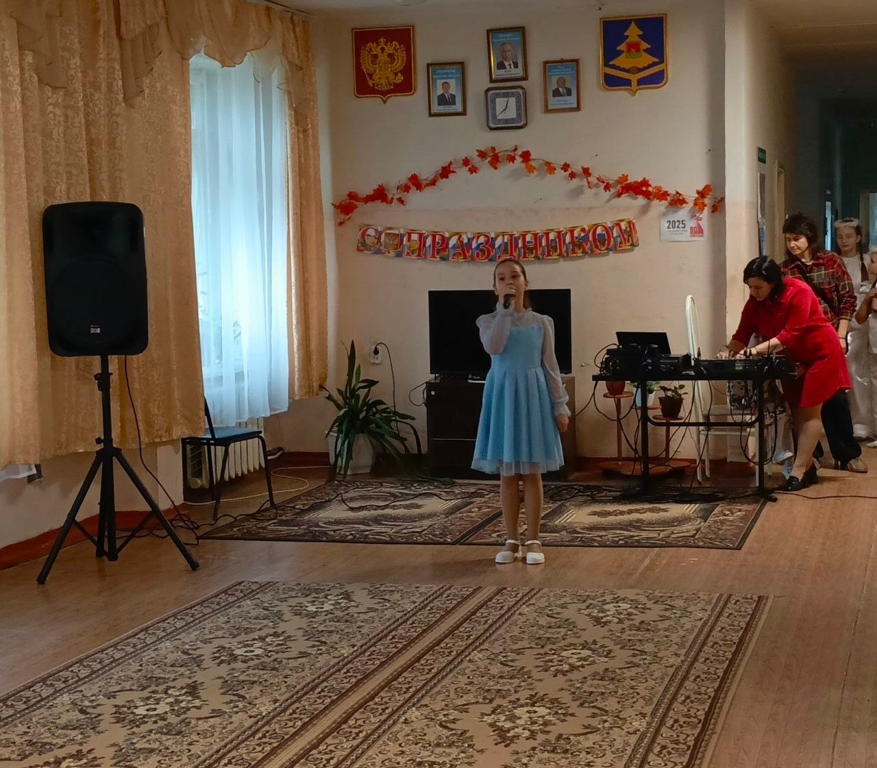 3 декабря 2025 года творческие коллективы Бытошского ДК провели для жителей Дятьковского дома-интерната концертную программу «Тепло сердец мы дарим Вам!», посвященную Международному дню инвалидов 3 декабря 2025 года творческие коллективы Бытошского ДК провели для жителей Дятьковского дома-интерната концертную программу «Тепло сердец мы дарим Вам!», посвященную Международному дню инвалидов