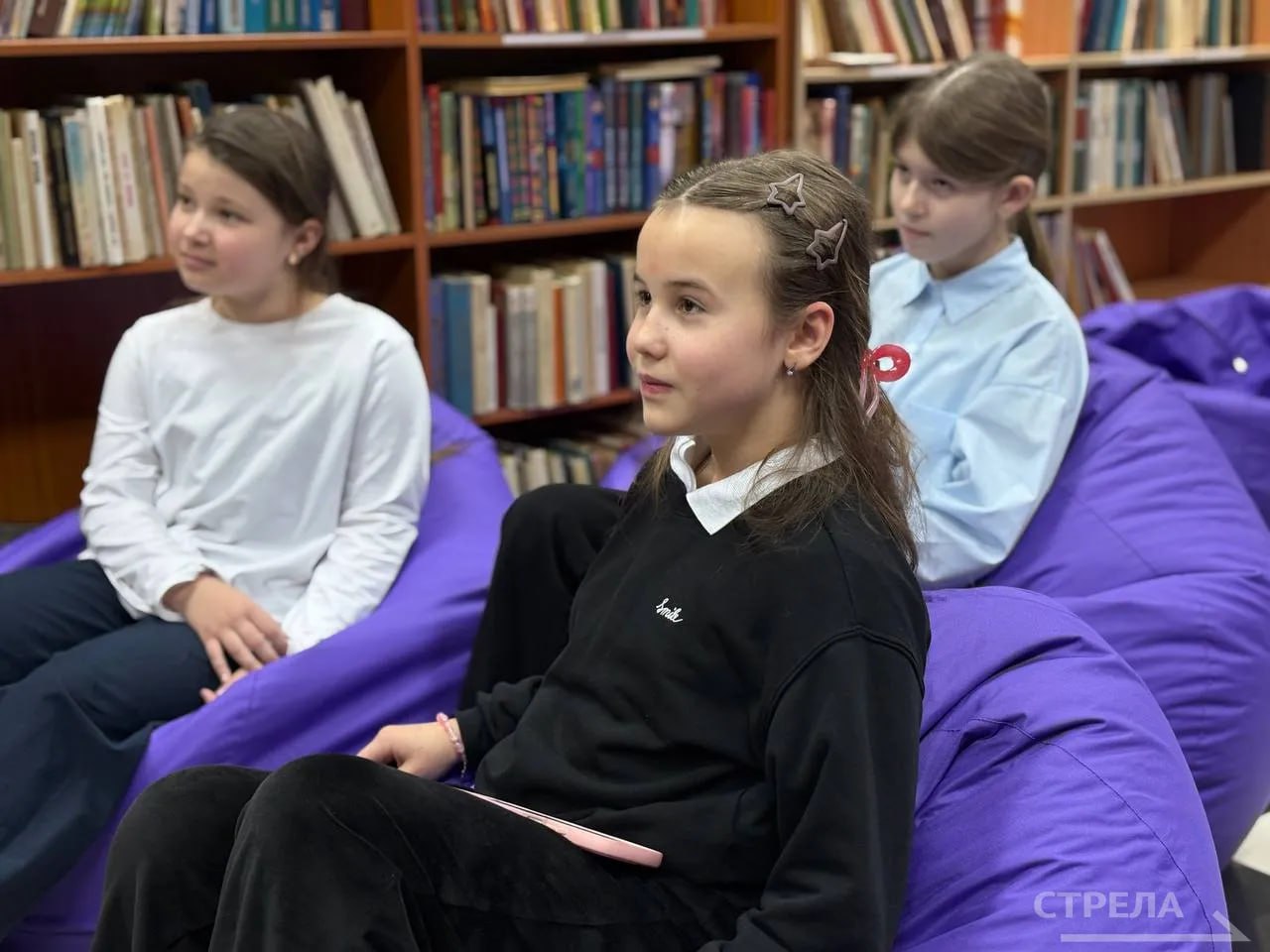 Сегодня, 9 декабря, в День Героев Отечества в магазине «Брянсккнига» состоялось награждение победителей и призеров конкурса детского рисунка «Моя милая Мама» Сегодня, 9 декабря, в День Героев Отечества в магазине «Брянсккнига» состоялось награждение победителей и призеров конкурса детского рисунка «Моя милая Мама»