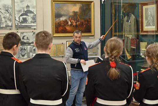 В преддверии Дня Героев Отечества 8 декабря в Брянском краеведческом музее состоялось мероприятие «Оружие к бою!», которое завершает цикл мероприятий, приуроченных к Году защитника Отечества и 80-летия Победы в Великой... В преддверии Дня Героев Отечества 8 декабря в Брянском краеведческом музее состоялось мероприятие «Оружие к бою!», которое завершает цикл мероприятий, приуроченных к Году защитника Отечества и 80-летия Победы в Великой...