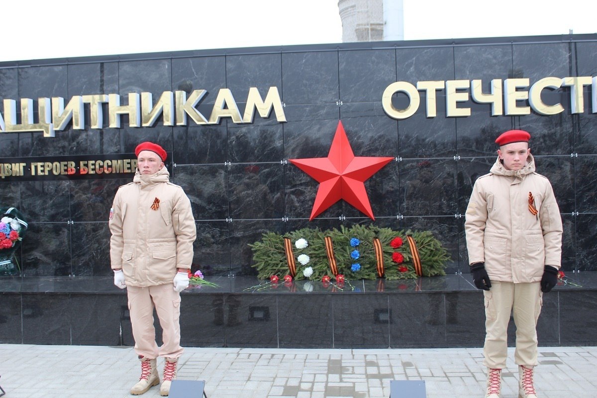 В День Героев Отечества в Гордеевском районе прошёл торжественный митинг В День Героев Отечества в Гордеевском районе прошёл торжественный митинг