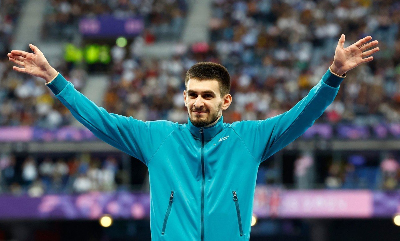 9 декабря день рождения празднует брянский легкоатлет-паралимпиец, трёхкратный призёр Паралимпийских игр, чемпион мира и Европы, Заслуженный Мастер спорта Артем Калашян 9 декабря день рождения празднует брянский легкоатлет-паралимпиец, трёхкратный призёр Паралимпийских игр, чемпион мира и Европы, Заслуженный Мастер спорта Артем Калашян