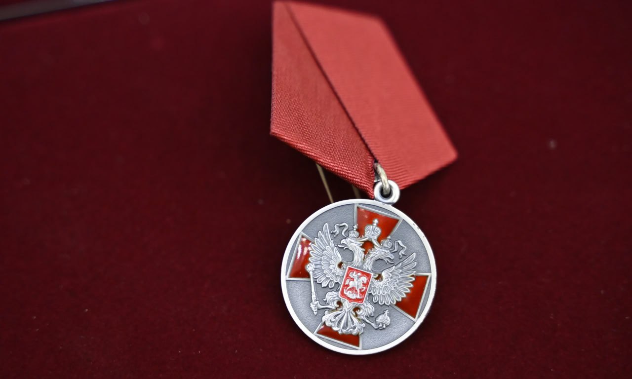 Александр Богомаз: 90-летие со дня образования предприятия отмечает коллектив Брянского химического завода имени 50-летия СССР Александр Богомаз: 90-летие со дня образования предприятия отмечает коллектив Брянского химического завода имени 50-летия СССР