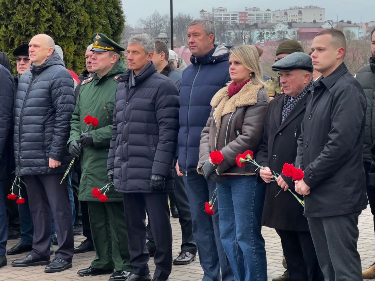 Сергей Евтеев: Сегодня у памятника Героям Отечества прошёл торжественный митинг, посвящённый празднику - Дню Героев Отечества