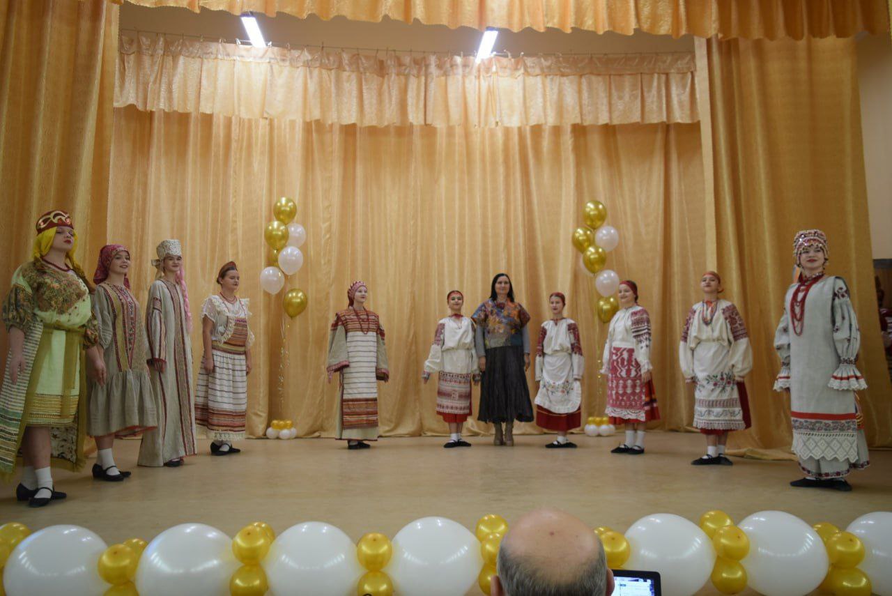 9 декабря, в день Героев Отечества, в Год Защитника Отечества и 80- летия Победы в Великой Отечественной войне (1941-1945 г.г.) в д. Орменка состоялось торжественное открытие обновлённого сельского Дома культуры по... 9 декабря, в день Героев Отечества, в Год Защитника Отечества и 80- летия Победы в Великой Отечественной войне (1941-1945 г.г.) в д. Орменка состоялось торжественное открытие обновлённого сельского Дома культуры по...