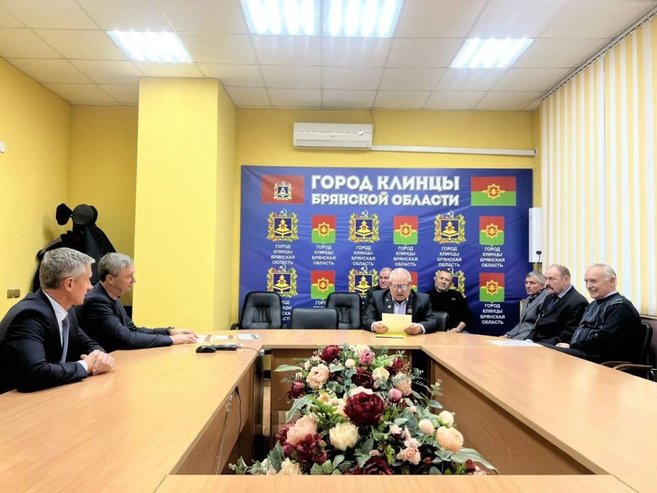 ������ ������: ������� ���������� ����������� ������ ��������� ������� ����������� ����� ���������� �. ������, ����������� 35����� �� ��� ����������� ����� ����������� ������