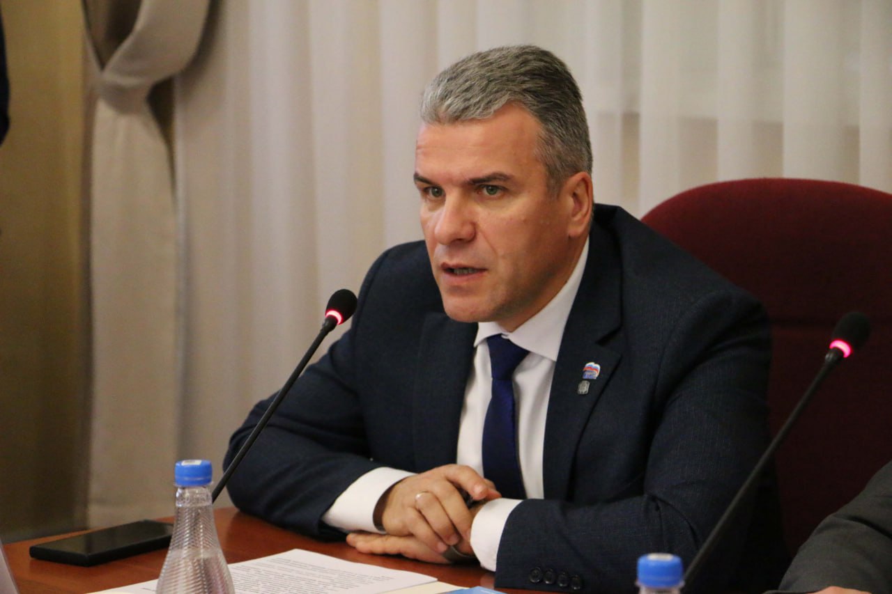 На заседании комитета по делам ветеранов, участников боевых действий и их семей рассмотрен целый блок вопросов, касающихся помощи участникам СВО На заседании комитета по делам ветеранов, участников боевых действий и их семей рассмотрен целый блок вопросов, касающихся помощи участникам СВО