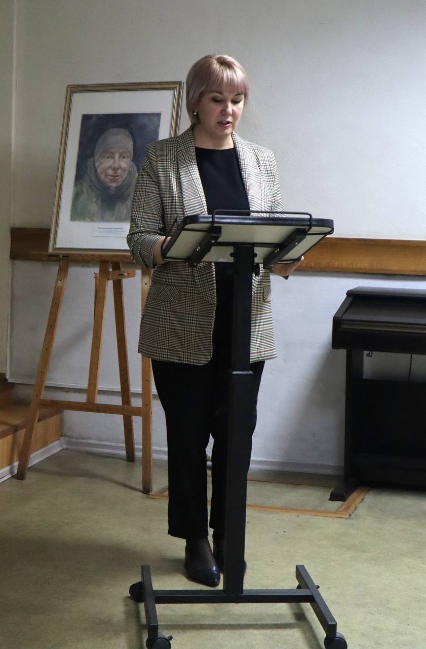 В малом зале Детской школы искусств №1 им.Т.П.Николаевой состоялась городская научно-практическая конференция преподавателей детских школ искусств города Брянска В малом зале Детской школы искусств №1 им.Т.П.Николаевой состоялась городская научно-практическая конференция преподавателей детских школ искусств города Брянска