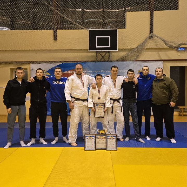 Брянские полицейские стали серебряными призерами турнира МВД России по дзюдо Брянские полицейские стали серебряными призерами турнира МВД России по дзюдо