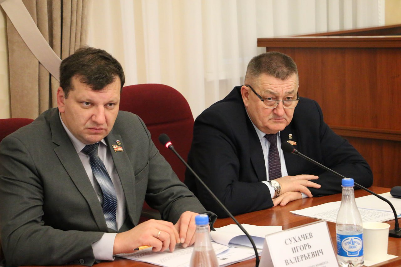 На заседании комитета по делам ветеранов, участников боевых действий и их семей рассмотрен целый блок вопросов, касающихся помощи участникам СВО На заседании комитета по делам ветеранов, участников боевых действий и их семей рассмотрен целый блок вопросов, касающихся помощи участникам СВО