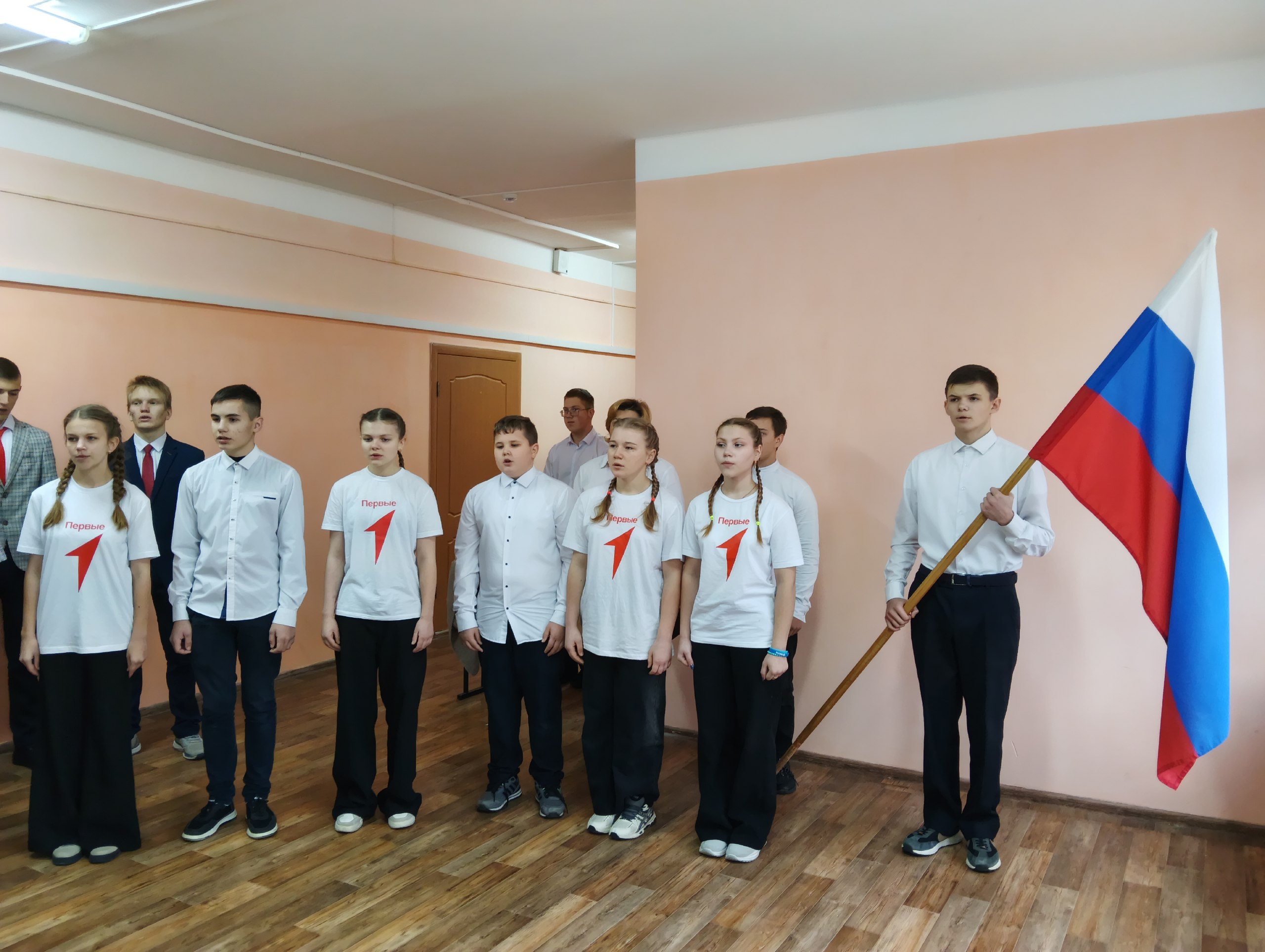 9 декабря в День Героев Отечества в Борщовской школе Погарского района прошло торжественное открытие мемориальных досок, погибшим при исполнении воинского долга в ходе специальной военной операции на территории Украины... 9 декабря в День Героев Отечества в Борщовской школе Погарского района прошло торжественное открытие мемориальных досок, погибшим при исполнении воинского долга в ходе специальной военной операции на территории Украины...