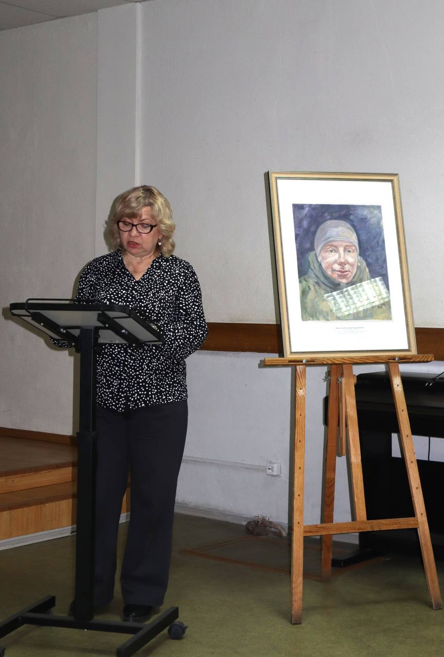 В малом зале Детской школы искусств №1 им.Т.П.Николаевой состоялась городская научно-практическая конференция преподавателей детских школ искусств города Брянска В малом зале Детской школы искусств №1 им.Т.П.Николаевой состоялась городская научно-практическая конференция преподавателей детских школ искусств города Брянска