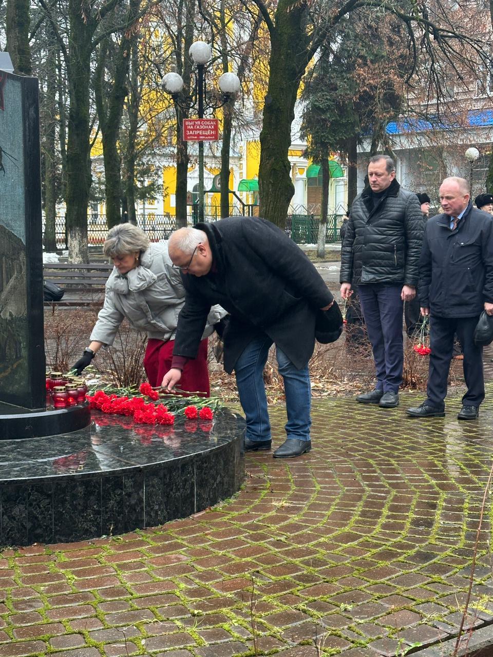 11 декабря в России отмечается день памяти военнослужащих погибших при исполнении служебного долга на Северном Кавказе 11 декабря в России отмечается день памяти военнослужащих погибших при исполнении служебного долга на Северном Кавказе