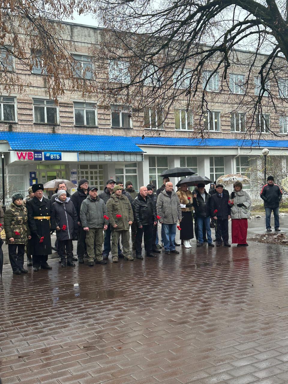 11 декабря в России отмечается день памяти военнослужащих погибших при исполнении служебного долга на Северном Кавказе 11 декабря в России отмечается день памяти военнослужащих погибших при исполнении служебного долга на Северном Кавказе