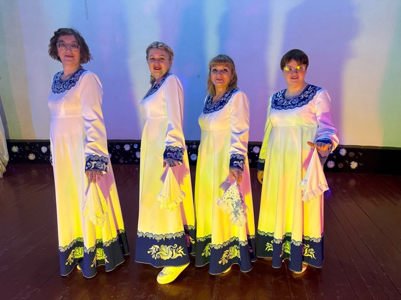 "Мне через сердце виден мир" — под таким названием в Дарковичском доме-интернате для престарелых и инвалидов прошёл концерт, посвящённый Дню инвалидов "Мне через сердце виден мир" — под таким названием в Дарковичском доме-интернате для престарелых и инвалидов прошёл концерт, посвящённый Дню инвалидов