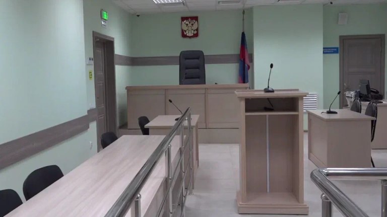 Конфликт бывшей и нынешней сожительниц привел брянца на скамью подсудимых