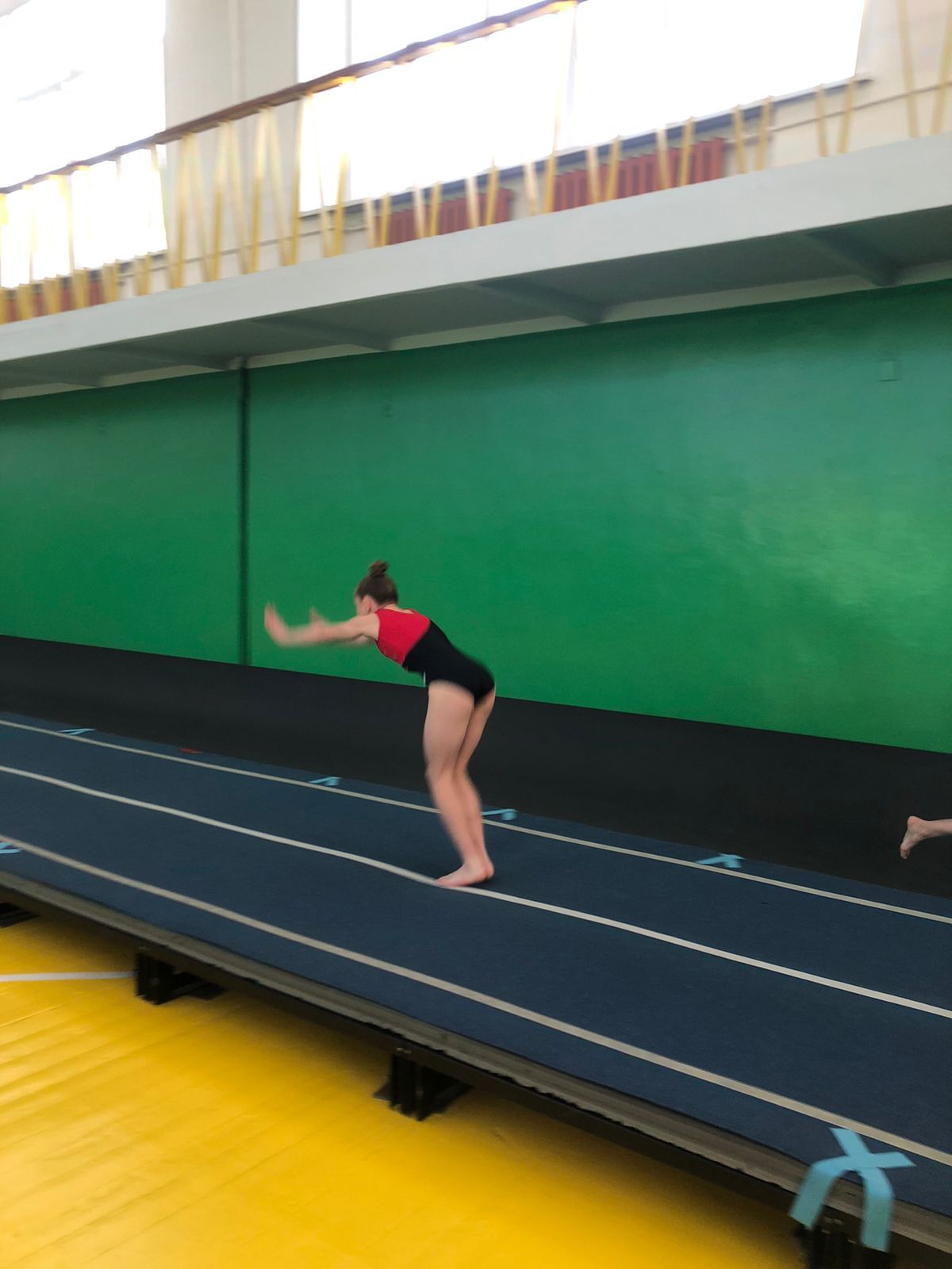 13 декабря 2025 года в спортивном зале СШ им. Героя России В.И. Шкурного прошло открытое первенство города по прыжкам на батуте в дисциплине (прыжки на акробатической дорожке) среди юношей и девушек 13 декабря 2025 года в спортивном зале СШ им. Героя России В.И. Шкурного прошло открытое первенство города по прыжкам на батуте в дисциплине (прыжки на акробатической дорожке) среди юношей и девушек