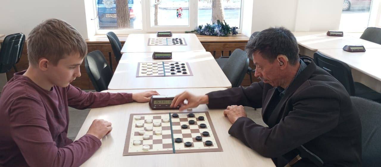 13 декабря в МБУ ДО СШ по шахматам и шашкам был проведён открытый областной фестиваль спорта, посвящённый Международному дню инвалидов, в рамках Декады инвалидного спорта в Брянске по русским шашкам 13 декабря в МБУ ДО СШ по шахматам и шашкам был проведён открытый областной фестиваль спорта, посвящённый Международному дню инвалидов, в рамках Декады инвалидного спорта в Брянске по русским шашкам